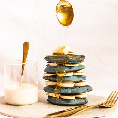 LUXEY RECIPES | Morlife Blue Spirulina Pancakes